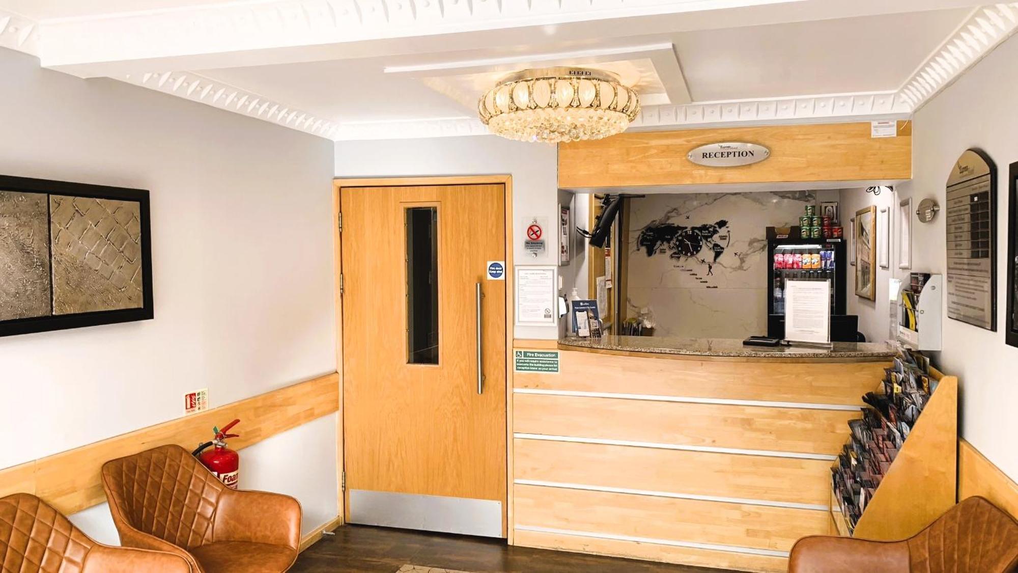 Eurotraveller Hotel- Express Londres Exterior foto